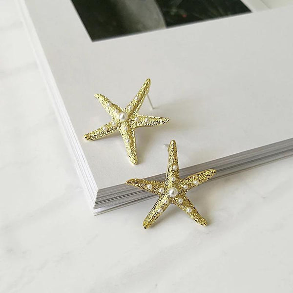 Starfish gold earrings