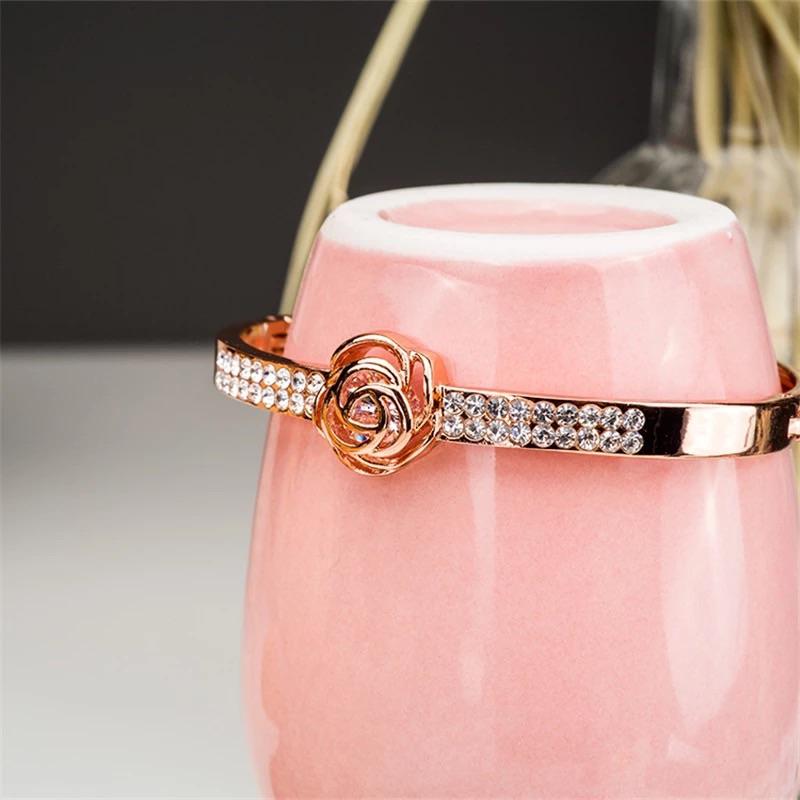 Rose Camillia flower bracelet